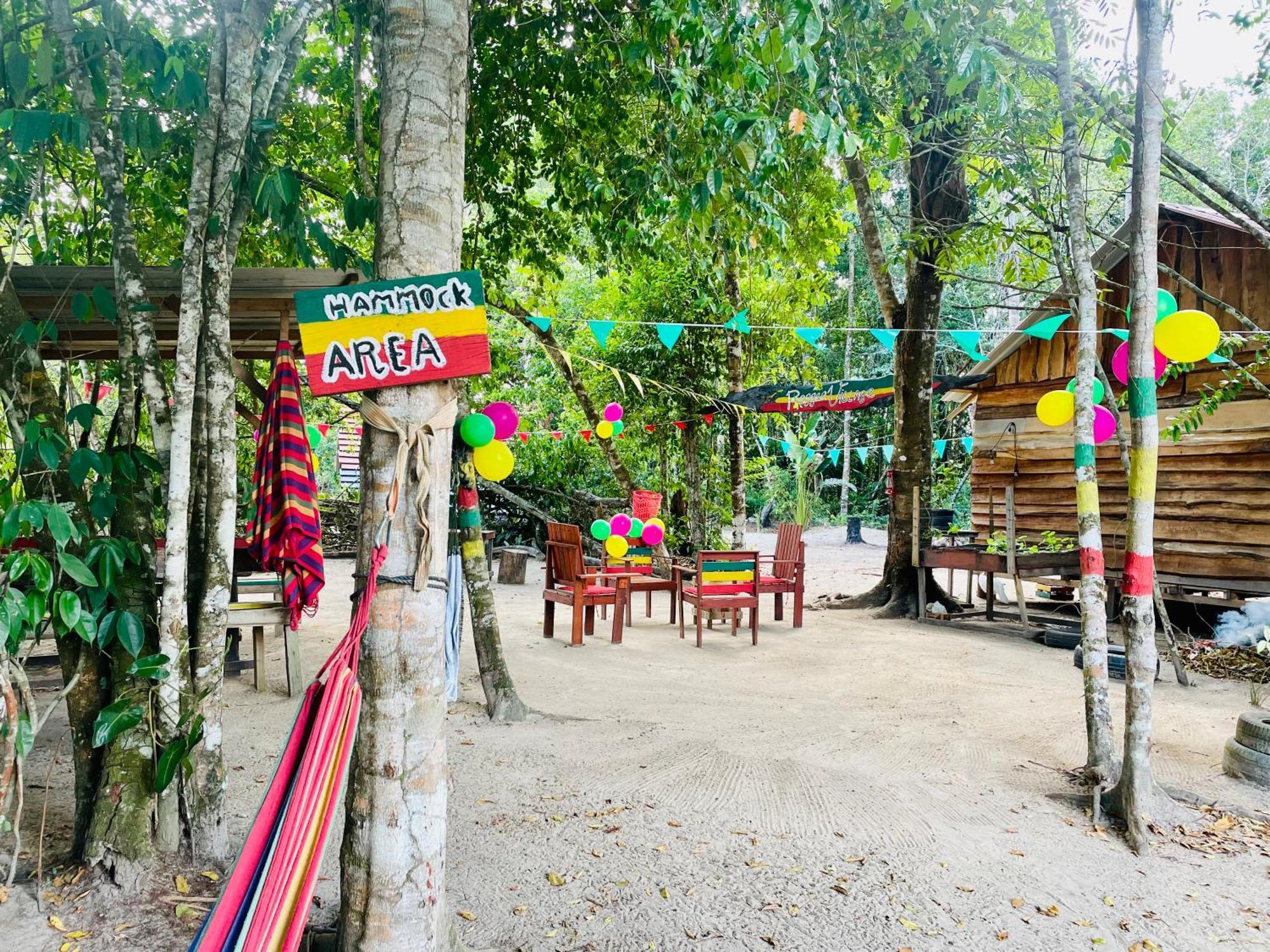 Land Of Promise - Reggae Bar & Eco Village Zanderij Esterno foto